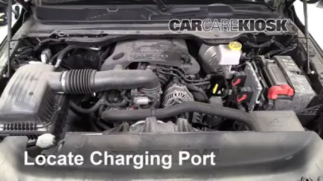 2019 Ram 1500 Big Horn 5.7L V8 Crew Cab Pickup Aire Acondicionado Agregar Freón